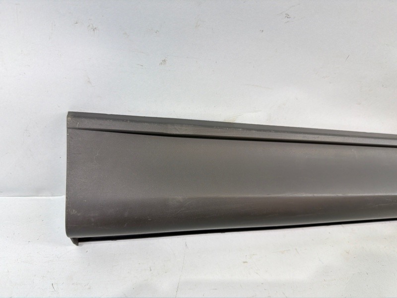 Накладка двери задней правой