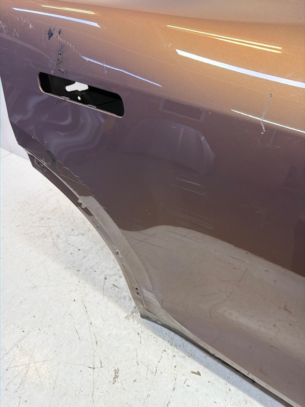 Дверь задняя правая
