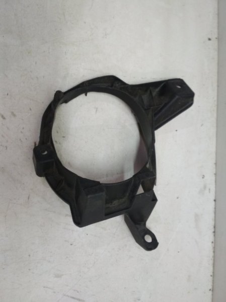 Кронштейн фары противотуманной правой