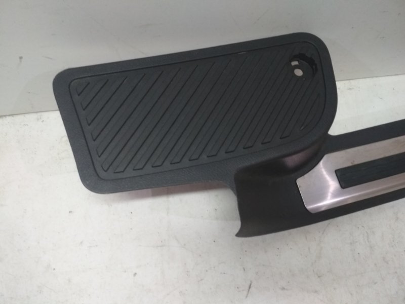 Накладка на порог (наружная)