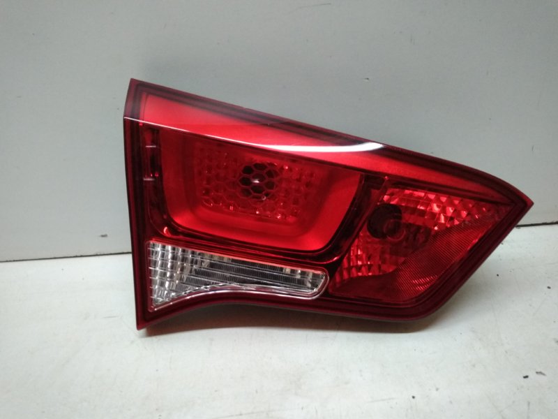 Фонарь задний левый