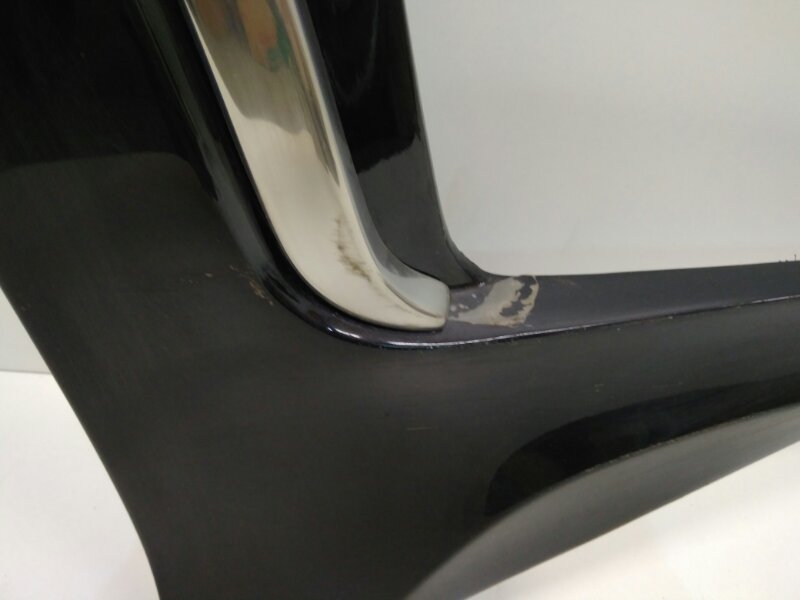 Накладка переднего крыла левого