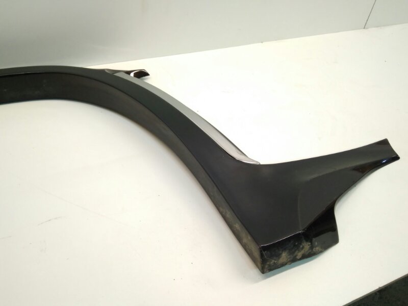 Накладка переднего крыла левого