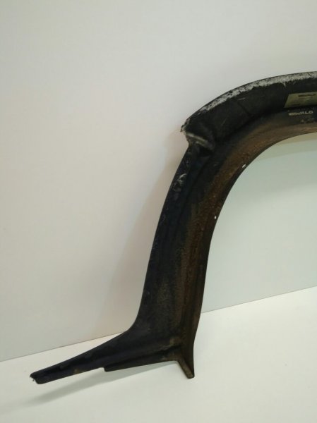 Накладка заднего крыла левого