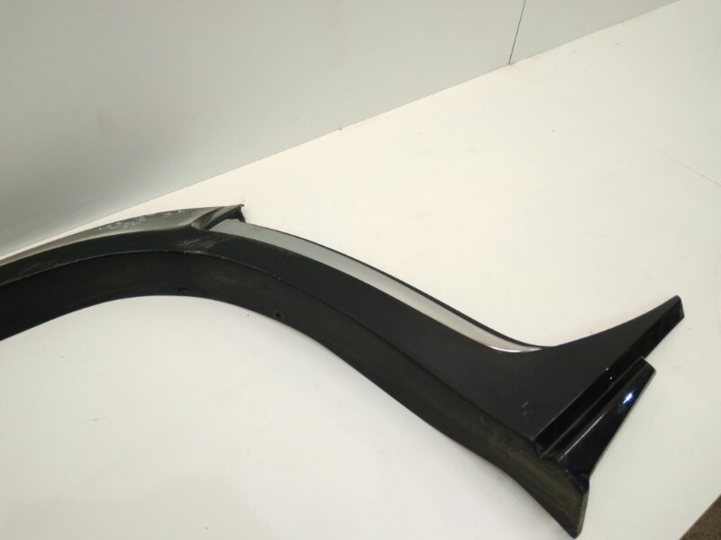 Накладка заднего крыла левого