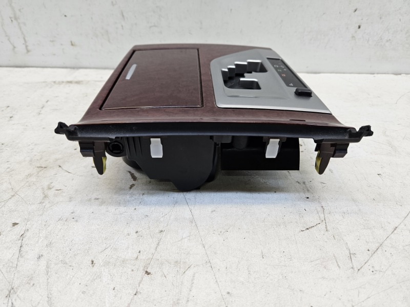 Кулиса МКПП / АКПП