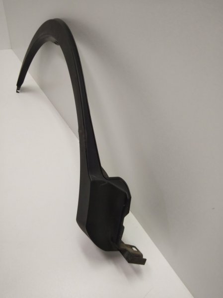 Накладка заднего крыла правого