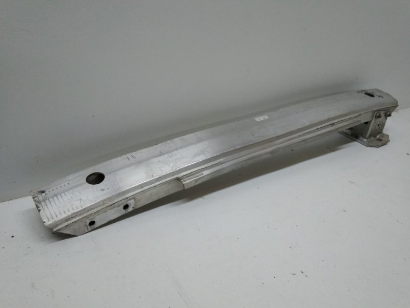 Усилитель заднего бампера