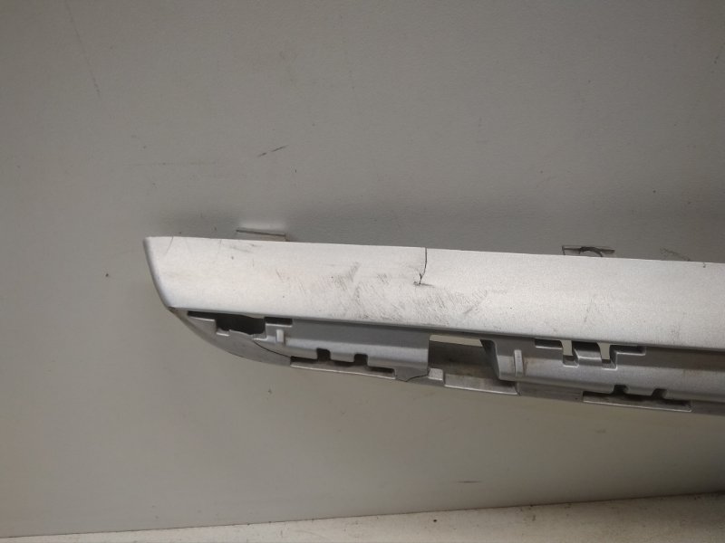 Накладка на решетку радиатора