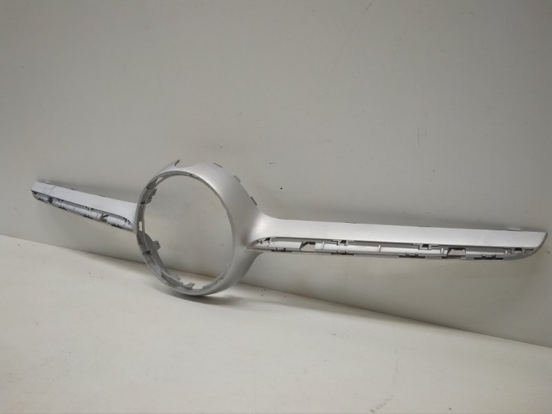 Накладка на решетку радиатора