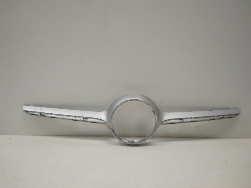 Накладка на решетку радиатора