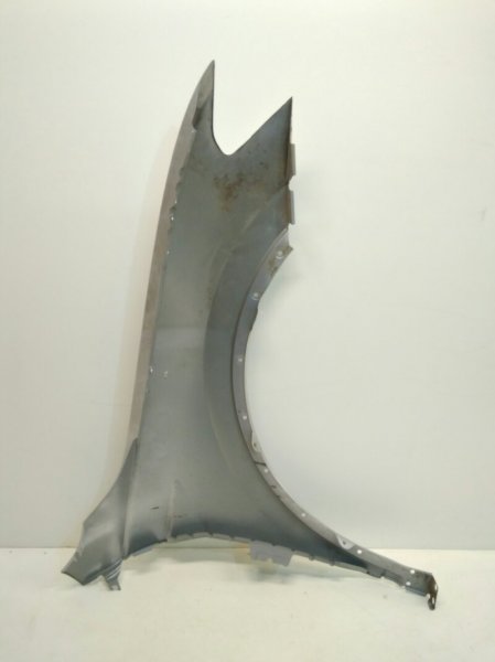 Крыло переднее левое