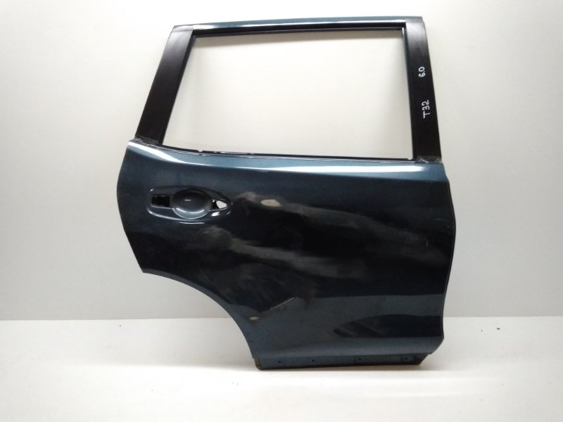 Дверь задняя правая