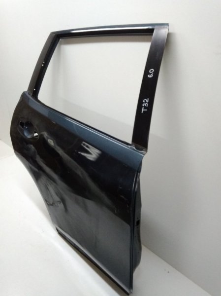 Дверь задняя правая