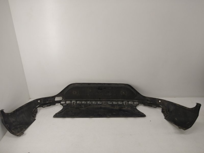 Спойлер заднего бампера