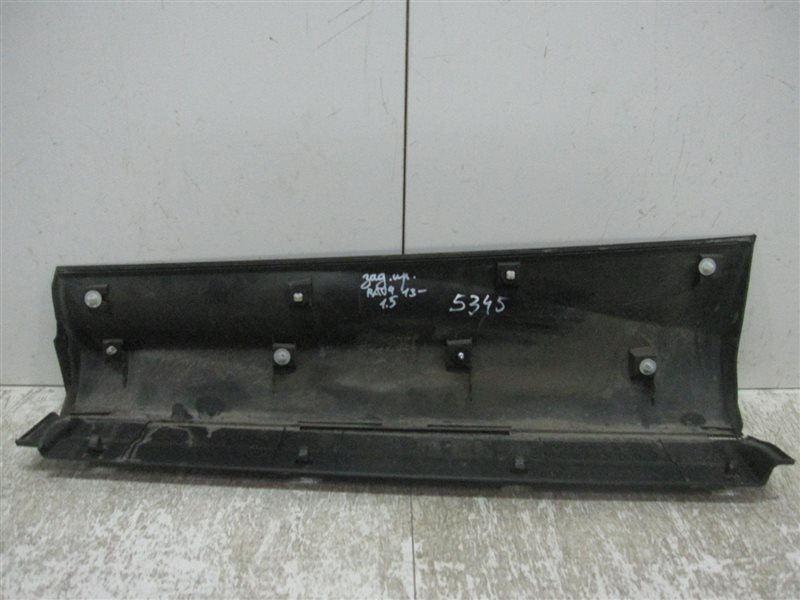 Накладка двери задней правой