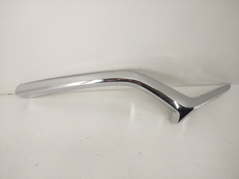 Накладка на решетку радиатора