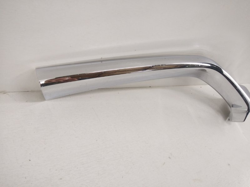 Накладка на решетку радиатора