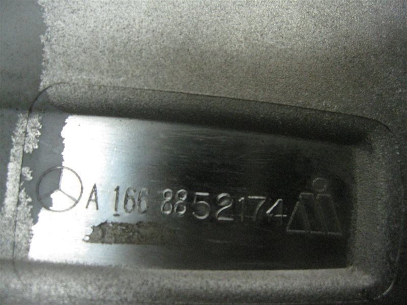 Молдинг заднего бампера