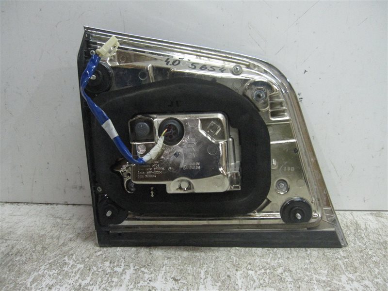 Фонарь задний правый