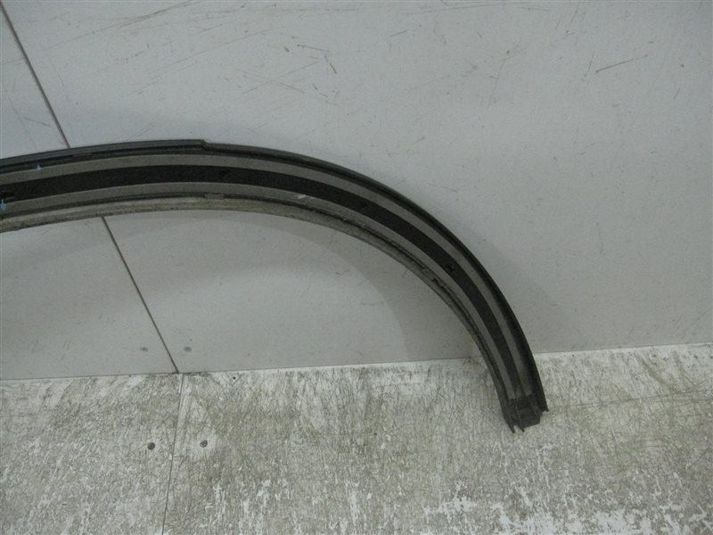 Накладка заднего крыла левого