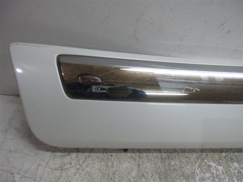 Накладка двери задней правой