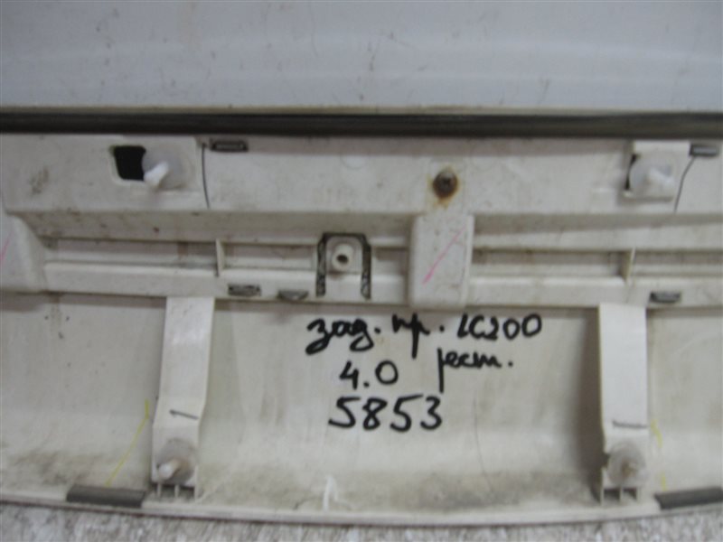 Накладка двери задней правой