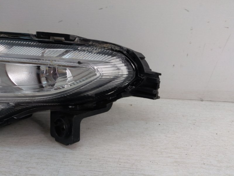 Фара дневного света левая (ходовые огни)