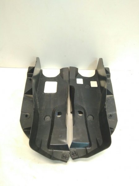 Пыльник двигателя