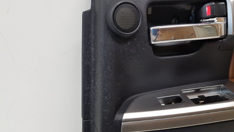 Обшивка двери