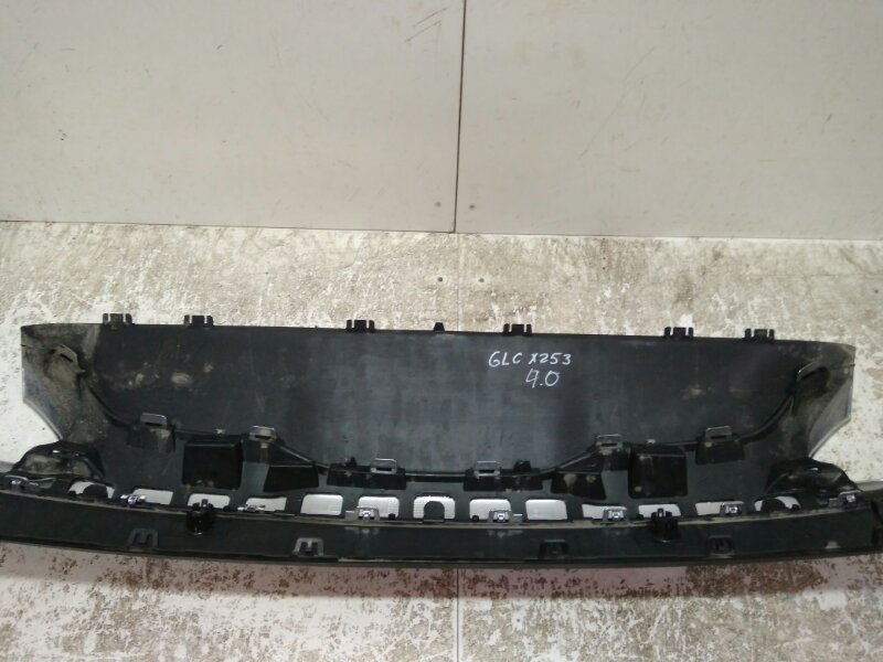 Спойлер заднего бампера