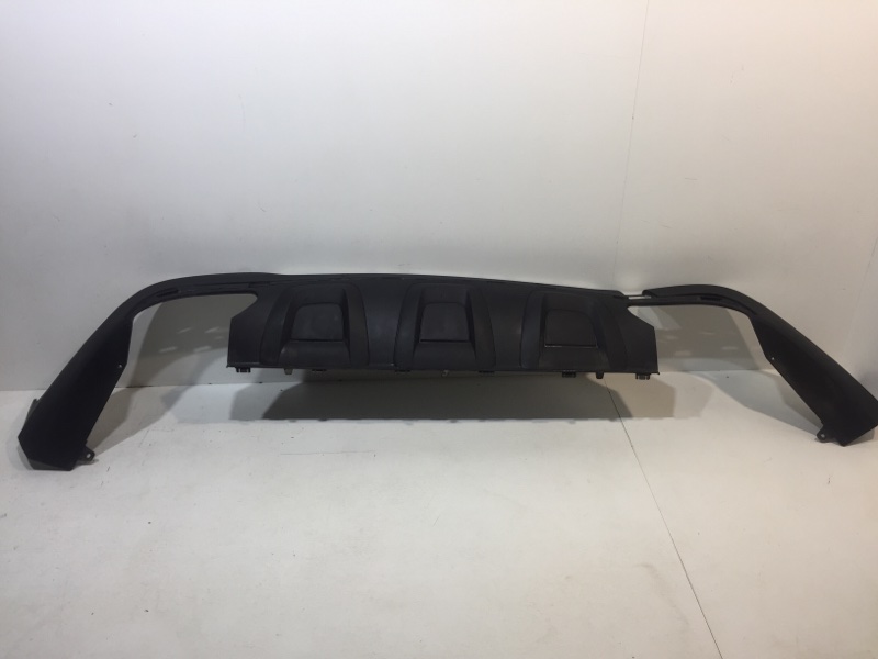 Спойлер заднего бампера