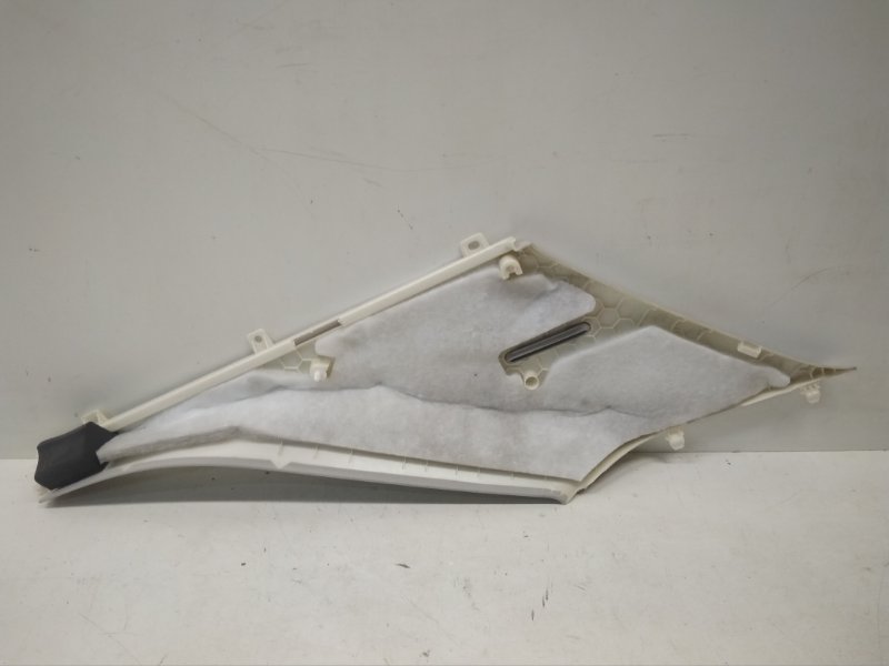 Обшивка стойки