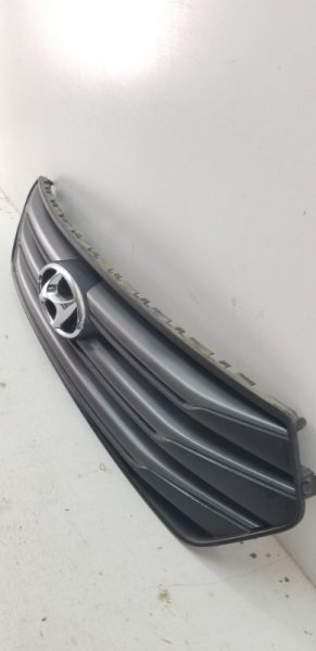 Решетка радиатора