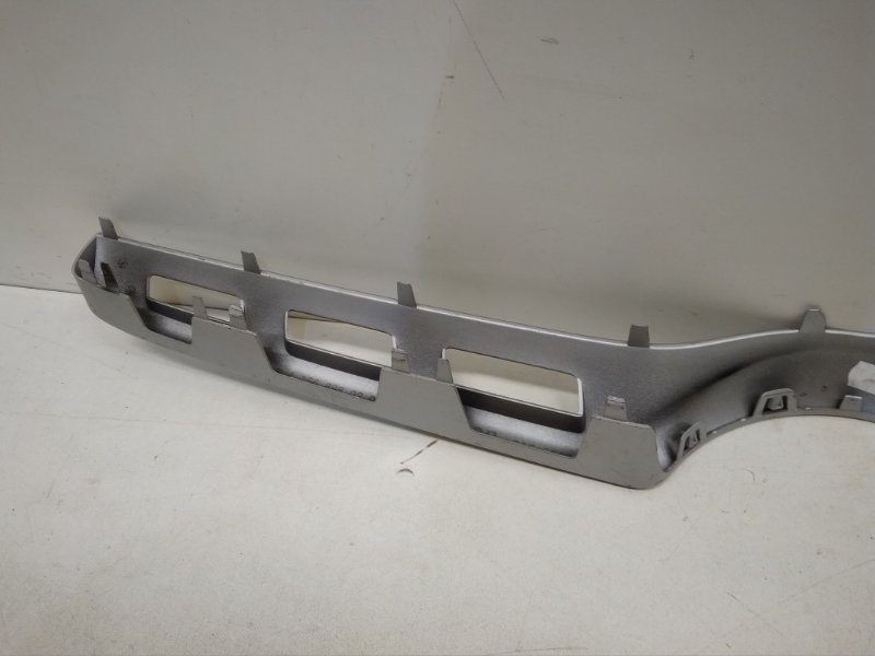 Накладка на решетку радиатора