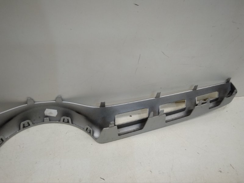 Накладка на решетку радиатора