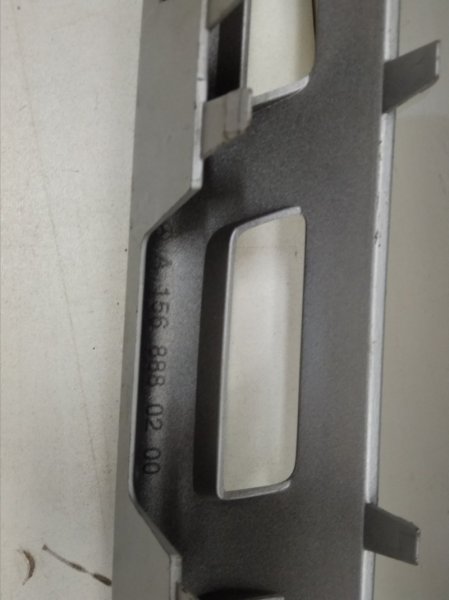 Накладка на решетку радиатора