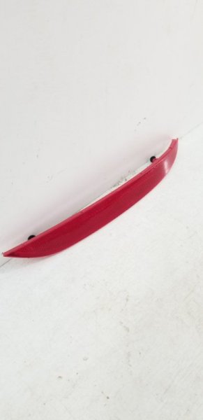 Отражатель в бампер