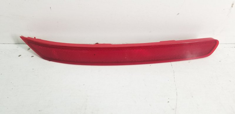 Отражатель в бампер