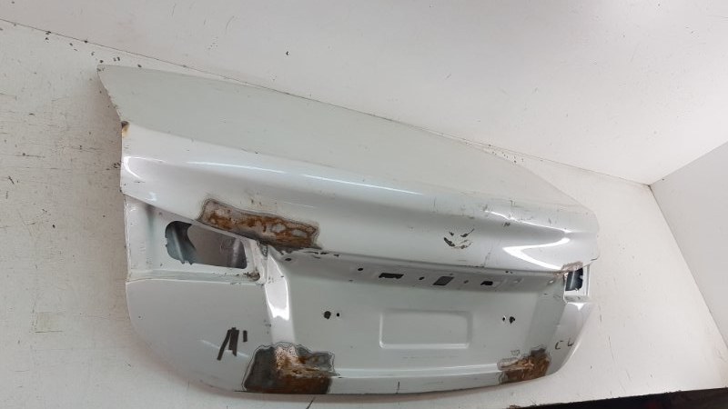 Крышка багажника