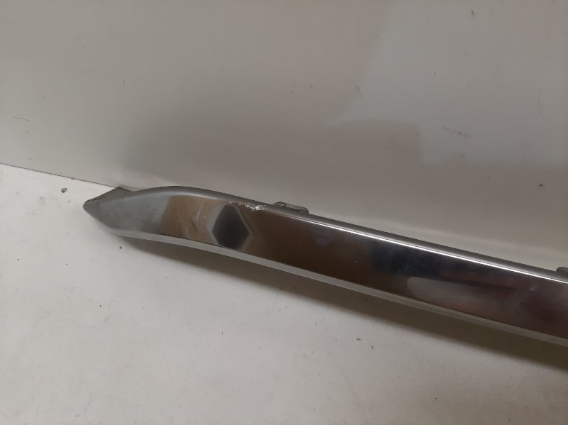 Спойлер переднего бампера