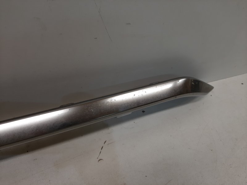 Спойлер переднего бампера