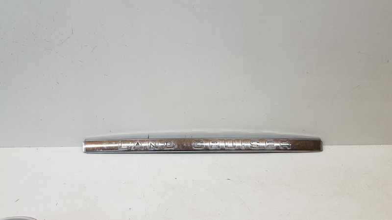 Накладка крышки багажника