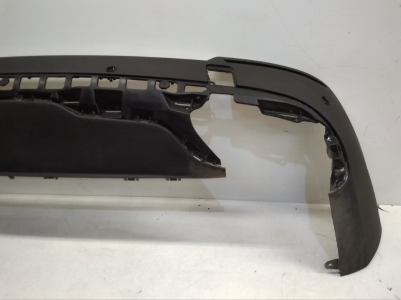 Спойлер заднего бампера