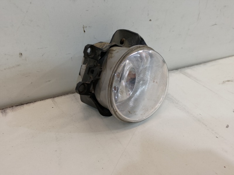 Фара противотуманная