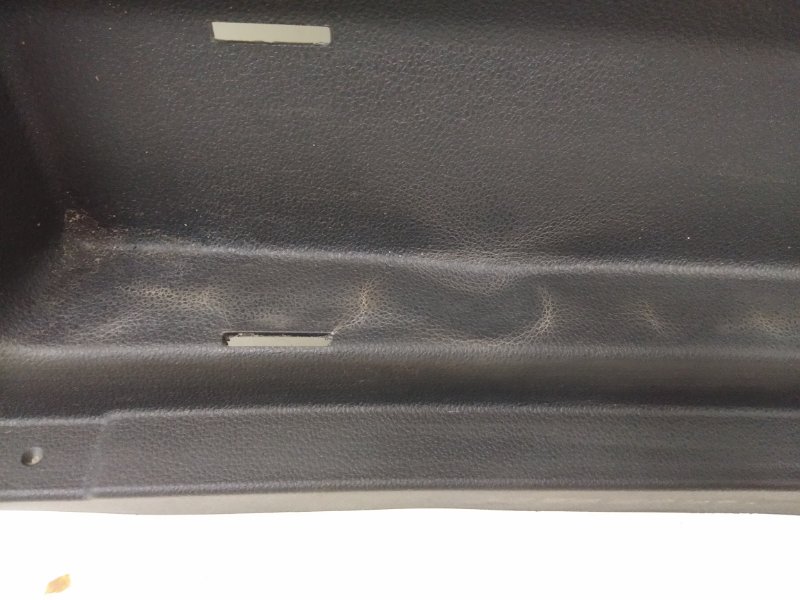 Накладка крышки багажника