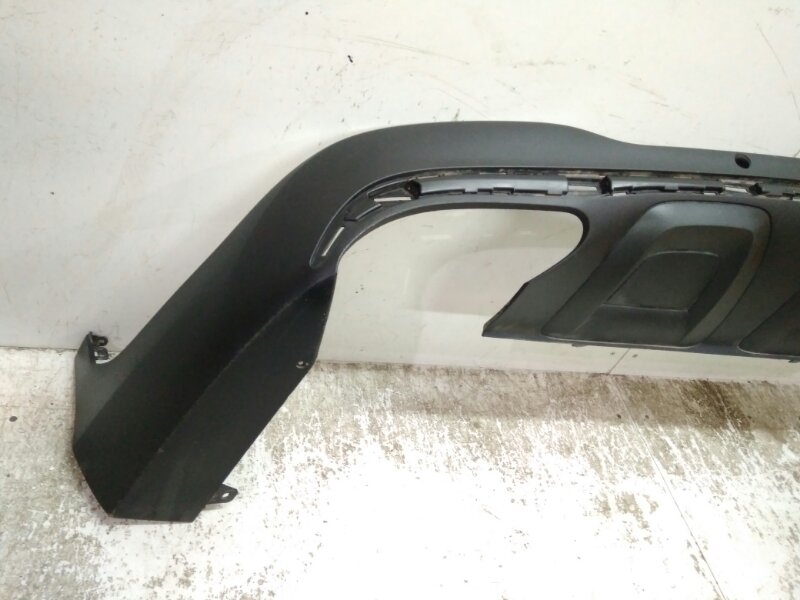 Спойлер заднего бампера