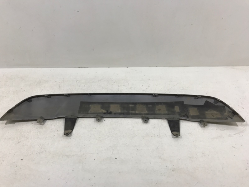 Спойлер заднего бампера