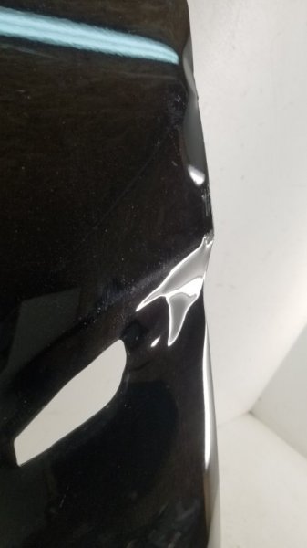 Крыло переднее левое