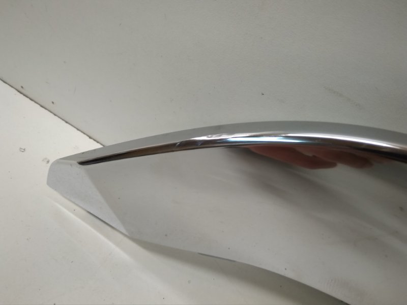 Молдинг заднего бампера